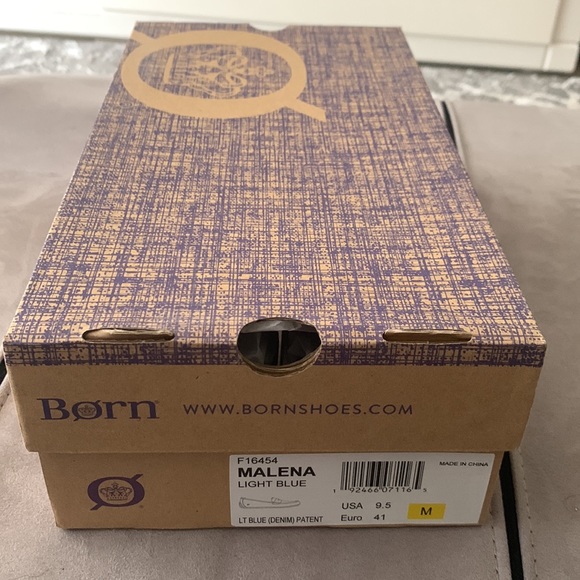 Born NIB Malena Light Blue Patent Loafers size USA 9.5 - Picture 9 of 11